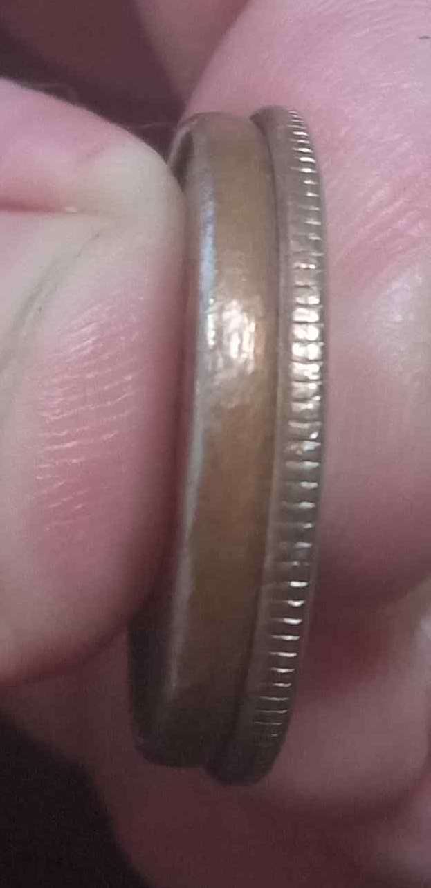 Heay-Help-Me-Out-1999-Delaware-Quarter.-But-Its-Weird.